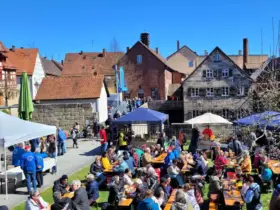 Am Sonntag lädt „Markt & Museum“ wieder zum Frühjahrsmarkt ins Industriemuseum Lauf ein.