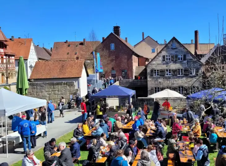 Am Sonntag lädt „Markt & Museum“ wieder zum Frühjahrsmarkt ins Industriemuseum Lauf ein.