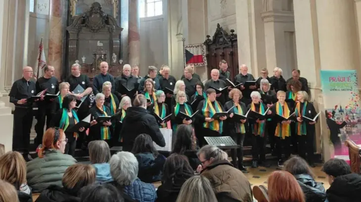 Der Frauensingkreis Ottensoos ist beim Chorfestival in Prag aufgetreten.