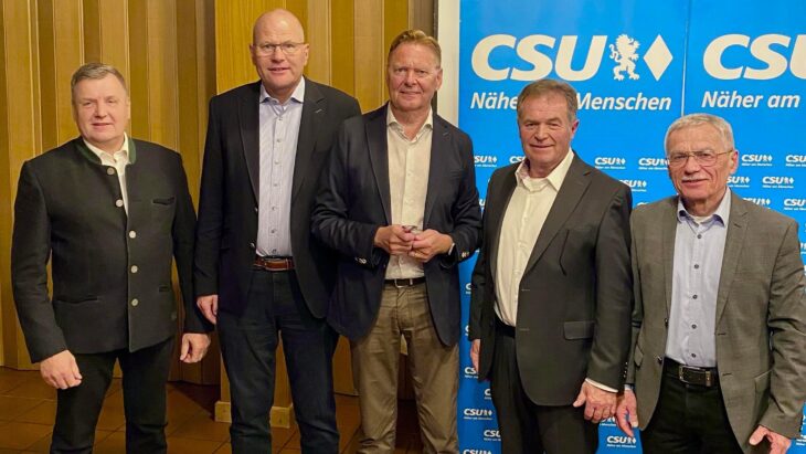 Das Bild zeigt (v. links) Klaus Falk, Jens Fankhänel, Kreisvorsitzenden Norbert Dünkel, Günther Rögner und Josef Springer.
