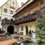 Der Innenhof der „Wolfschlucht“ ist ein echtes Schmuckstück.