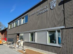 Das neue Feuerwehrhaus am Willi-Lobenwein-Platz 1 in Ottensoos wird am Wochenende eingeweiht.