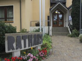 Burgthann erhält Fördermittel unter anderem für Arbeiten am Rathaus.