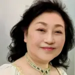 Eiko Hiromatsu singt auf der Burg Grünsberg.