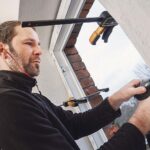 Mit der Einschubmontage ist der Fenstertausch schon in rund einer Stunde erledigt. Foto: AdobeStock / Ingo Bartussek