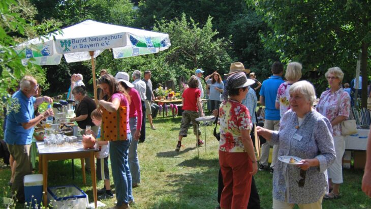 Das Sommerfest hat neben Speisen, Getränken und Musik noch einiges mehr zu bieten.