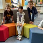 Diese Sitzwürfel hat sich die Reichenschwander Grundschule gewünscht.