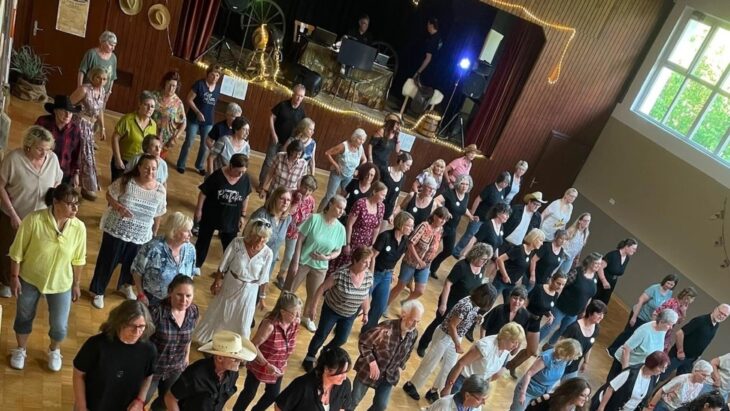 Die erste Line-Dance-Night beim SV Rasch am Samstag war mit rund 100 Teilnehmern ein voller Erfolg. Weitere sollen folgen.