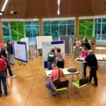 Für jeden Ortsteil eine Pinnwand: In der Bürgerhalle konnten Interessierte ihre Verbesserungsvorschläge für Schwarzenbruck anbringen.