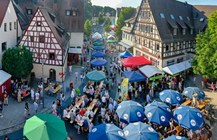 Beim Bürgerfest verwandelt sich Feuchts Ortskern in eine große Freiluftmeile mit Programm.