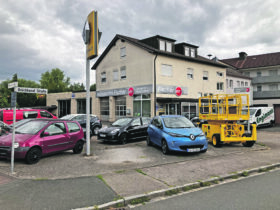 Autohaus Fischer - ein anerkannter Ausbildungsbetrieb, der Wissen aktiv an junge Menschen weiter gibt.