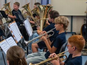 Das Konzert des Nachwuchsorchesters der Stadtkapelle Velden wurde wegen der Hitze verschoben auf Sonntag, 26. Juli um 18 Uhr.