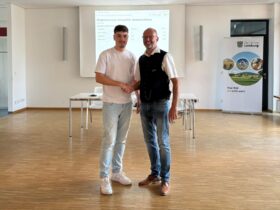Christian Palm war am Sonntag, 12. Juli zum neuen Bürgermeister Leinburgs gewählt wurden. Knapp schaffte er es im ersten Wahlgang.