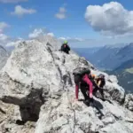 Für diesen Ausblick lohnt sich die Schinderei: Den herausfordernden Aufstieg und die Überschreitung der Hohen Munde auf über 2600 Metern meisterten die zehn angereisten Altdorfer Bergsteiger.