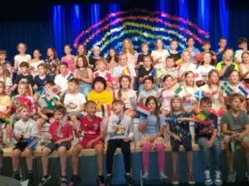 Ein internationales Schulfest begleitete die Aufnahme ins Netzwerk „Schule ohne Rassismus – Schule mit Courage“.
