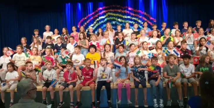 Ein internationales Schulfest begleitete die Aufnahme ins Netzwerk „Schule ohne Rassismus – Schule mit Courage“.