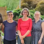 Maral Häckel und Sandra Twardzik (Zweite und Dritte von links, hier gemeinsam mit dem Vorstand) bilden künftig die neue Doppelspitze der Röthenbacher Grünen.