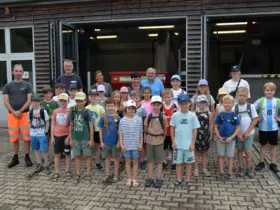 29 Kinder und Jugendliche besuchten die Laufer Kläranlage.