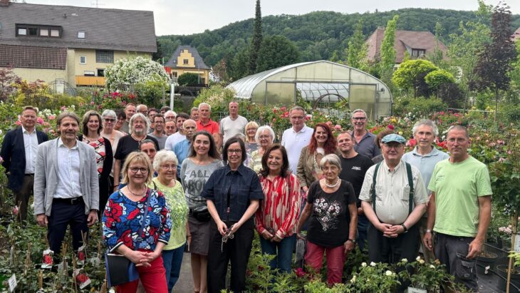Nahezu 40 Teilnehmer erhielten Einblicke in Entwicklung, Sortiment und nachhaltigen Anbau.
