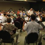 Jürg Kindle trat bereits 2022 auf dem Internationalen Gitarrenfestival Hersbruck auf - damals mit Festivalorchester.