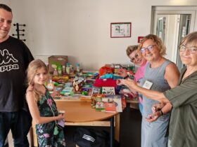 Strahlende Gesichter bei der traditionellen Tombola.