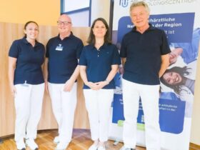 Dr. Anisia-Florentina Schuttag, Dr. Valentin Klant, Dr. Eva Jüngling-Korff und Dr. Gerhard Röhrer (v. l.) im Ambulanten BehandlungsCentrum am Krankenhaus Lauf.