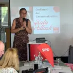 Warb für „Mut, Kraft und Zusammenhalt“: Kathrin Pollack beim Parteitag der SPD im Nürnberger Land.