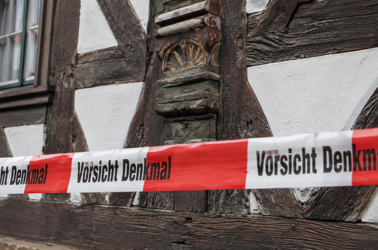 Altstadtfreunde Hersbruck nehmen an einem Abend denkmalgeschützte Gebäude in den Blick.