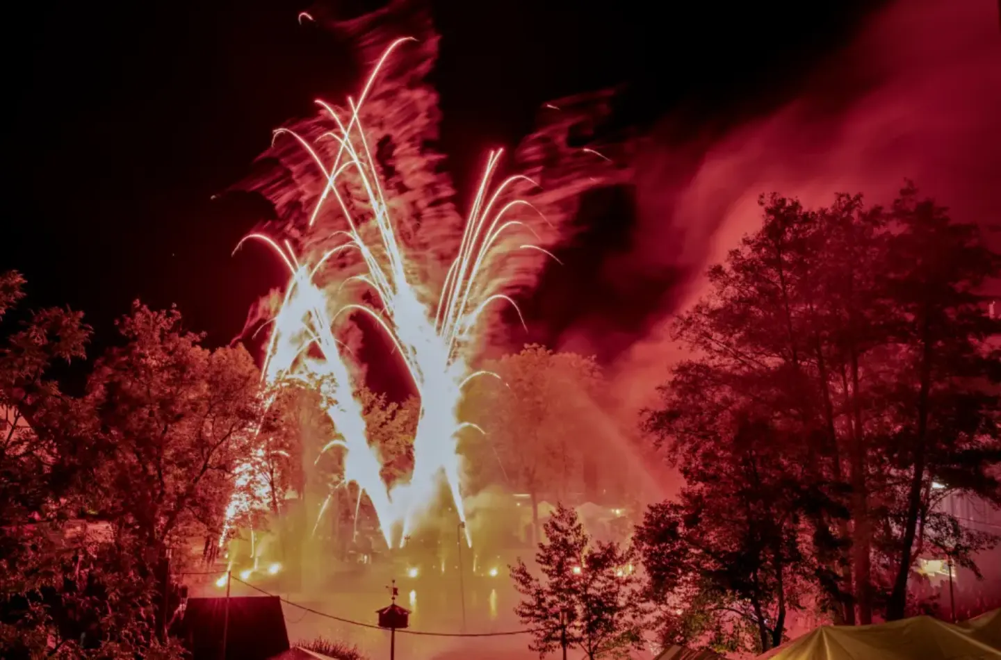 Die Wasserspiele mit Feuerwerk und Musik sind jedes Jahr ein Höhepunkt.