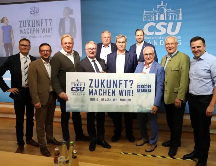 Norbert Dünkel (links) mit den mittelfränkischen Landtagsabgeordneten der CSU-Fraktion bei der traditionellen Klausurtagung in Kloster Banz.