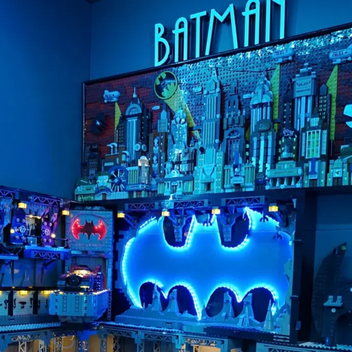 Batman und Co. – ein Blick in die Ausstellung des Eckentaler Museums im Nordring 1 in Eckenhaid, das am 3. Oktober fünf Jahre Bestehen feiert.