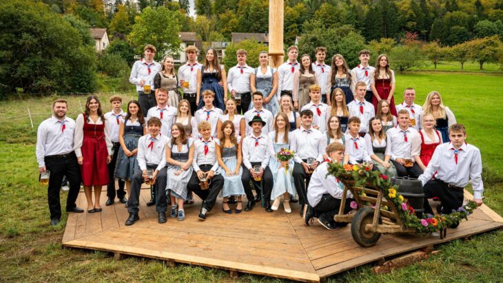 Das waren die Kirwapaare in Förrenbach im Jahr 2026.