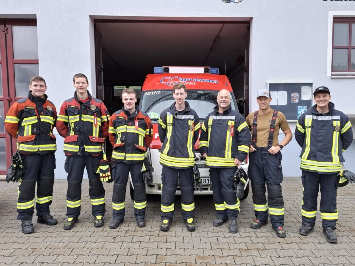 Die Mannschaft der Feuerwehr Alfeld (v. links): Niklas Blöchinger, Max Rösel, Florian Fischer, Markus Kurzer, Jens Scholz, Johannes Schüll und Andreas Maier.