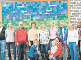 Beim Treffen mit den ehrenamtlichen Lesepatinnen und -paten, die die Schüler das ganze Jahr über tatkräftig unterstützen.