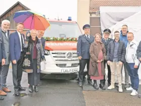 Die Wetzendorfer Feuerwehr hat ein neues Fahrzeug – es wurde nun offiziell in Dienst gestellt.